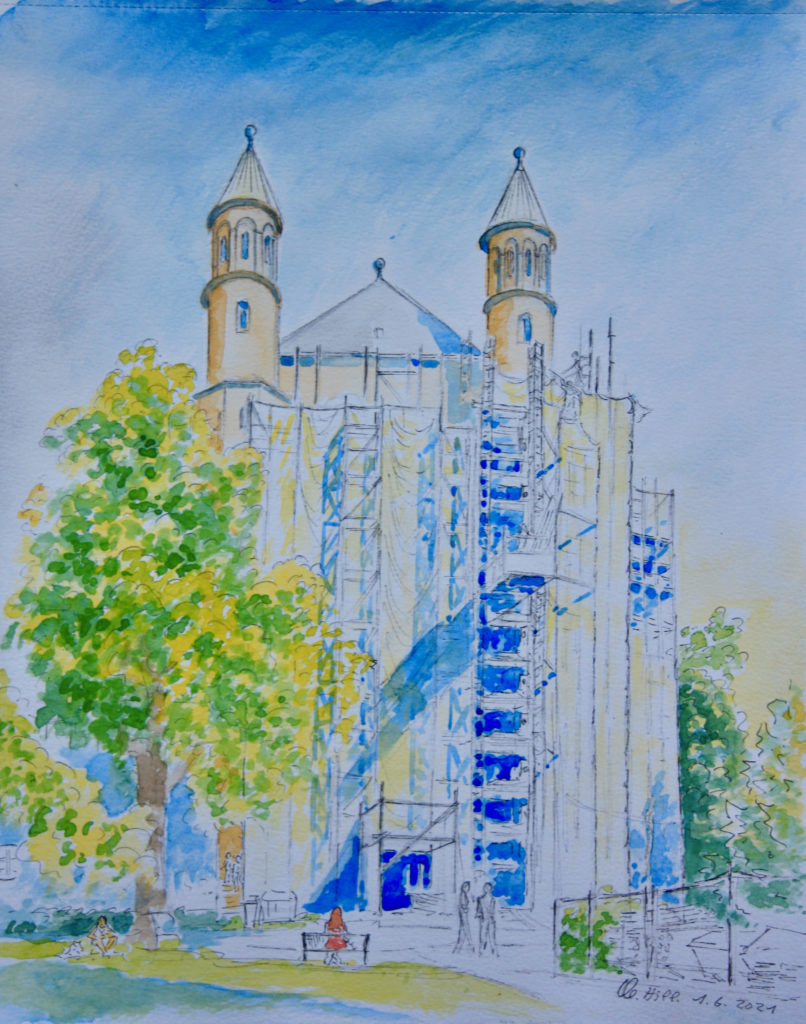 Die eingerüstete romanische Kirche St. Pantaleon in Köln. Aquarell von Clemens Hillebrand am 1.06.2021.